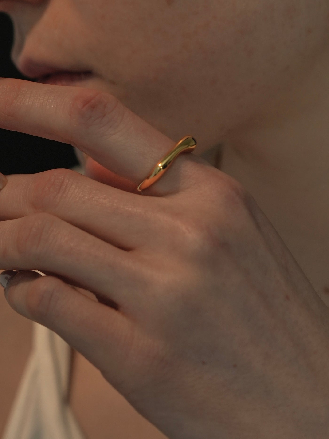 flat curve ring