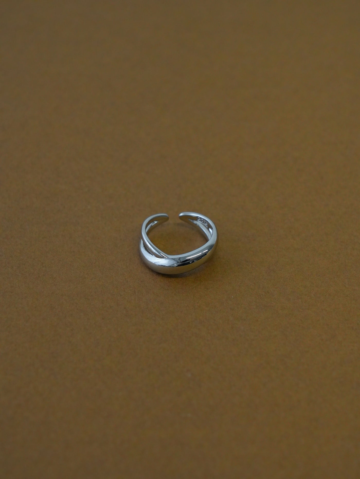 ゴールド リング 大人上品 レディース LENERA カラー