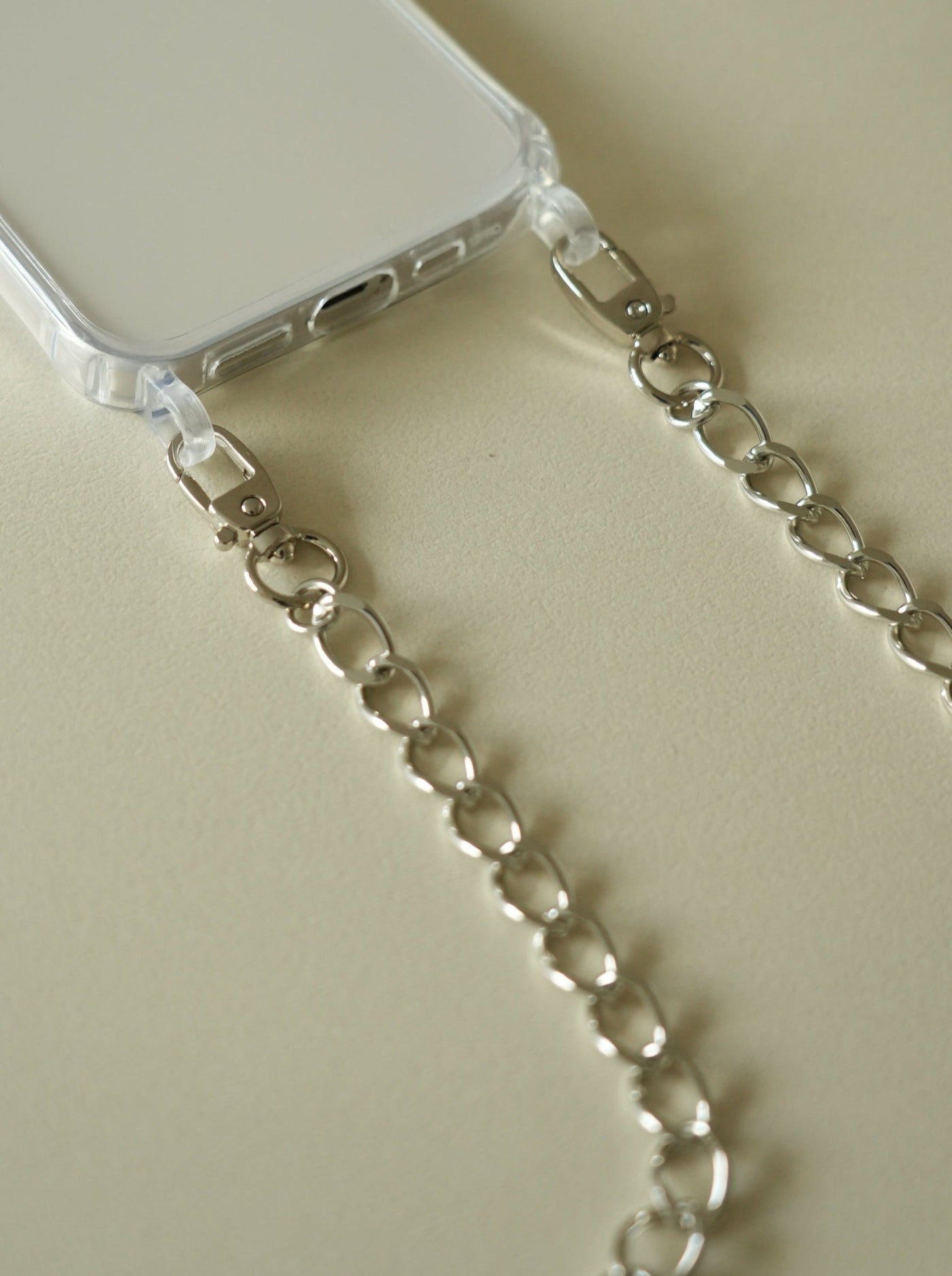 yuna smartphone shoulder - maro -