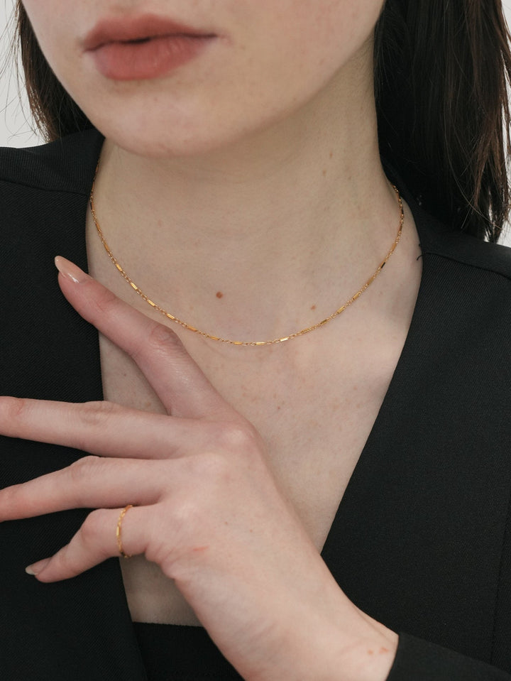 plano necklace / 14kgf