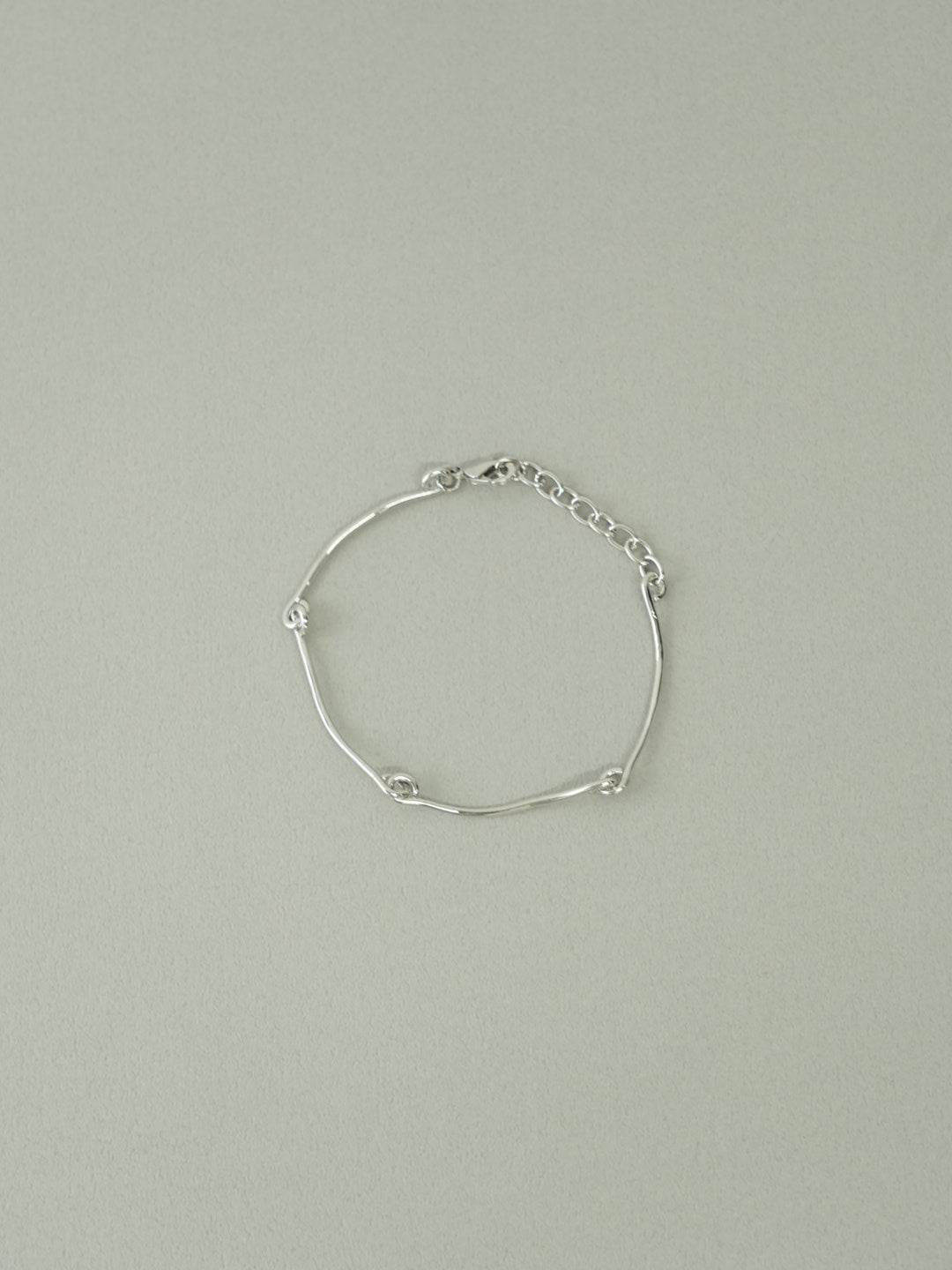 nuance line bracelet