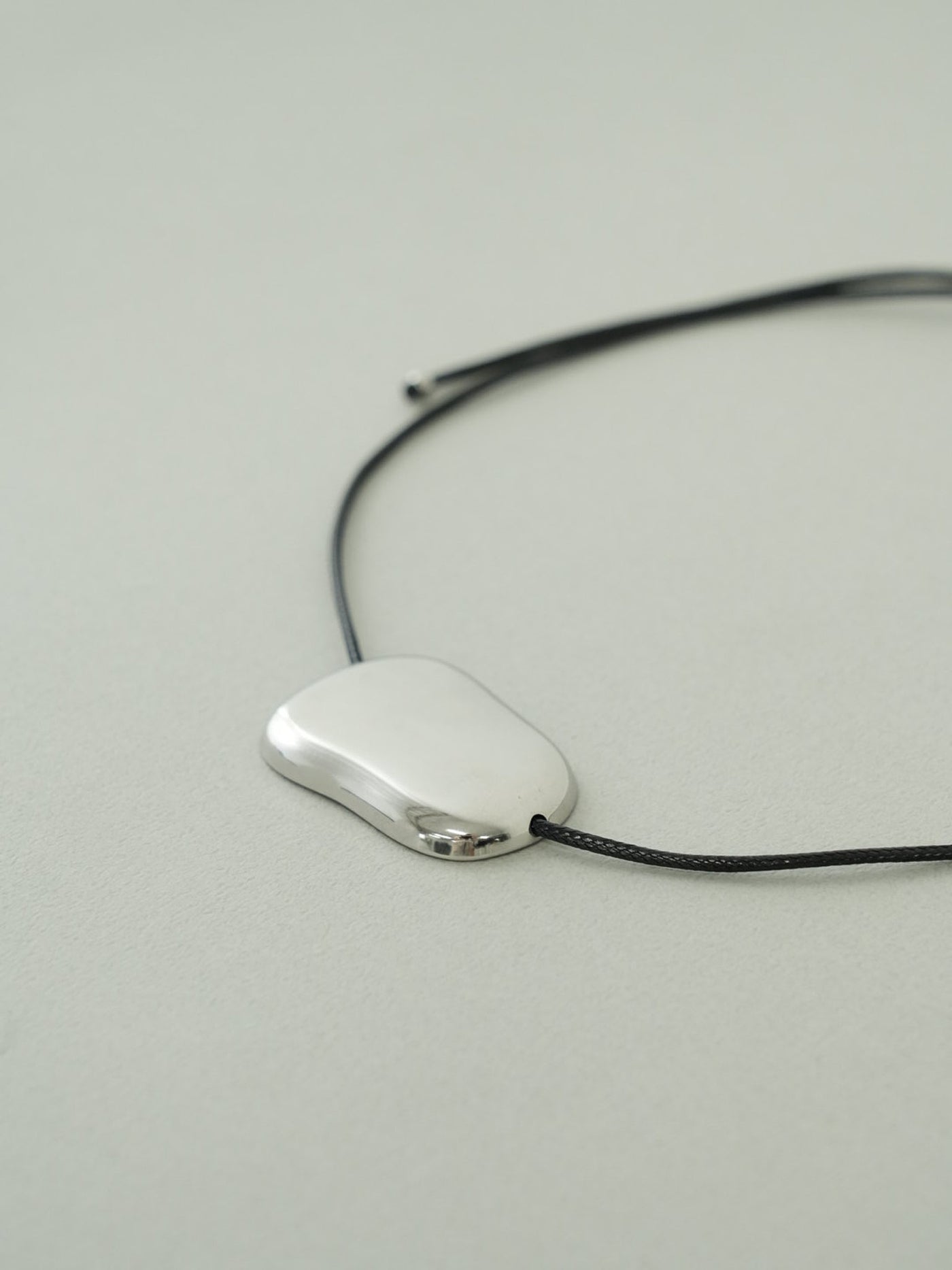 サージカルステンレス ネックレス 金属アレルギー対応 レディース LENERA 着用イメージ
