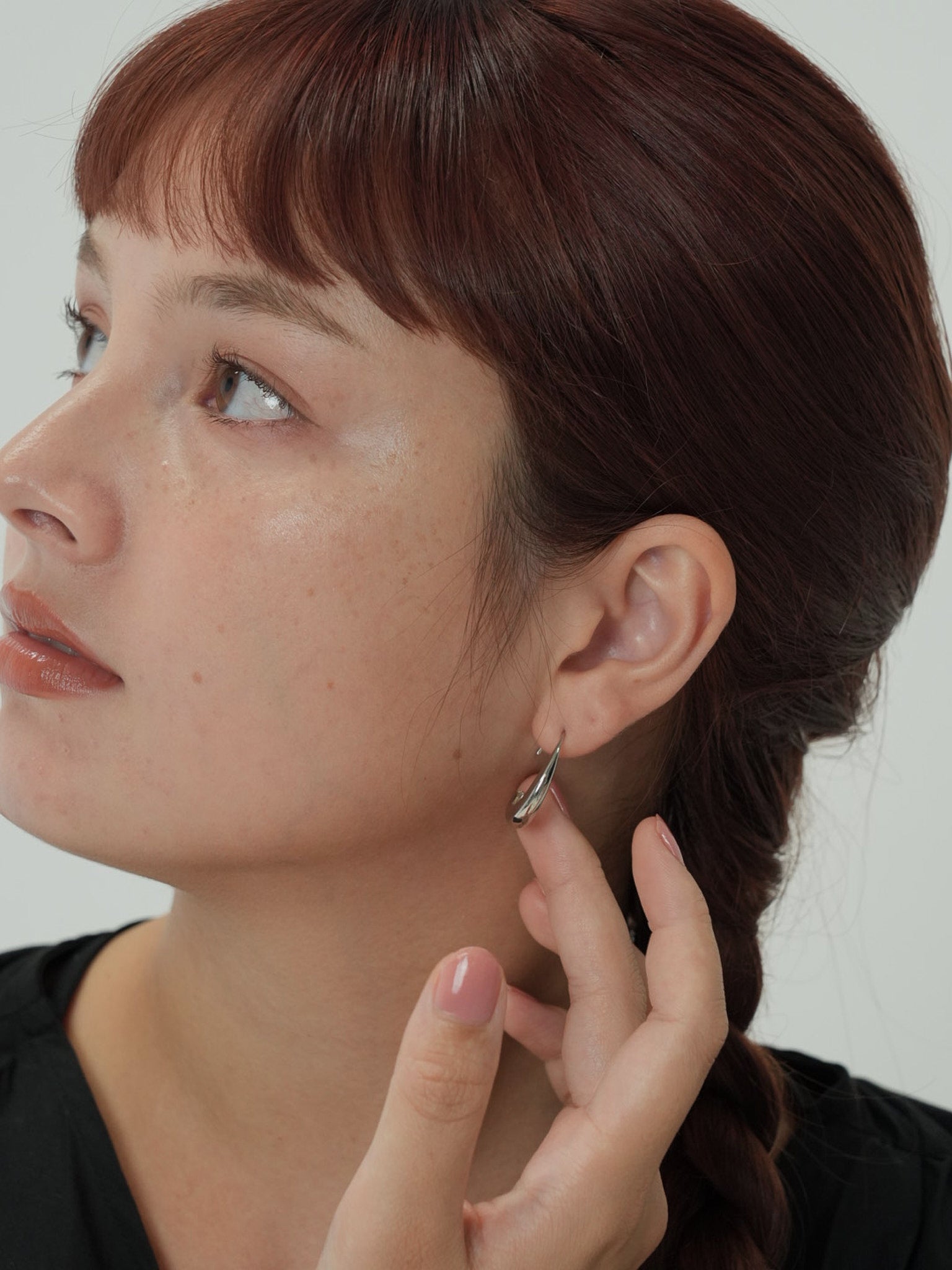 ゴールド ピアス 大人上品 レディース LENERA コーデ例