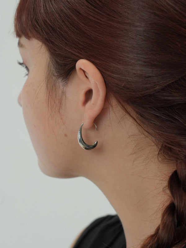 ゴールド ピアス 大人上品 レディース LENERA