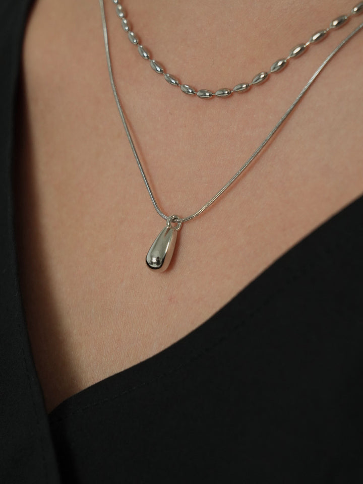 drop&chain layered necklace