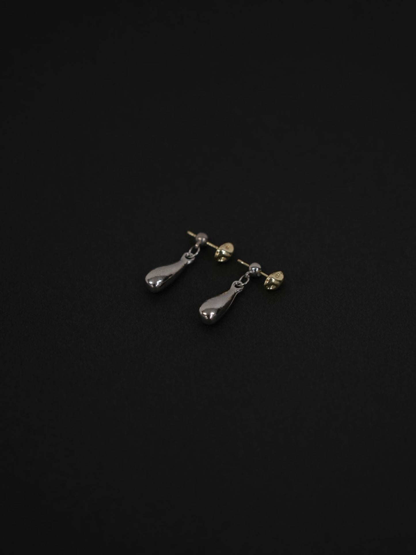 シルバー925 ピアス 金属アレルギー対応 レディース LENERA 着用イメージ