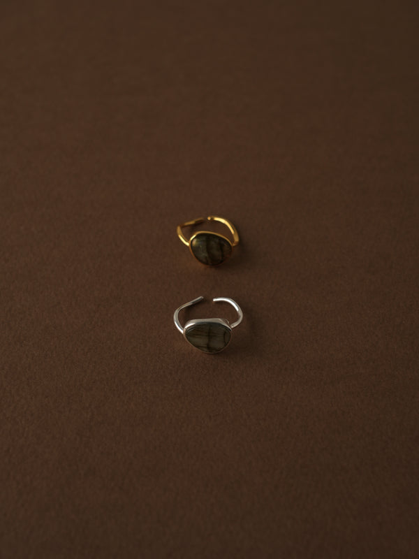 シルバー925 リング 金属アレルギー対応 レディース LENERA 着用イメージ
