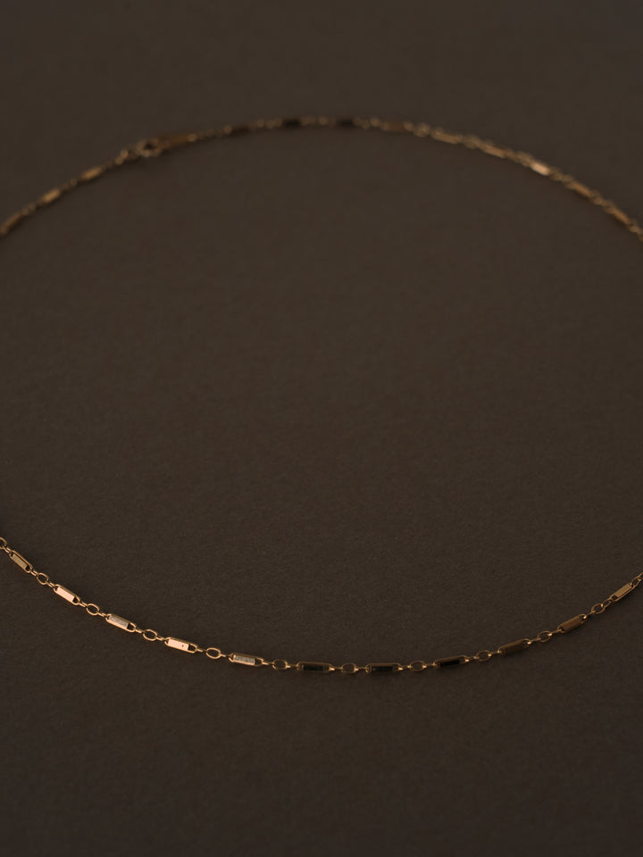 plano necklace / 14kgf