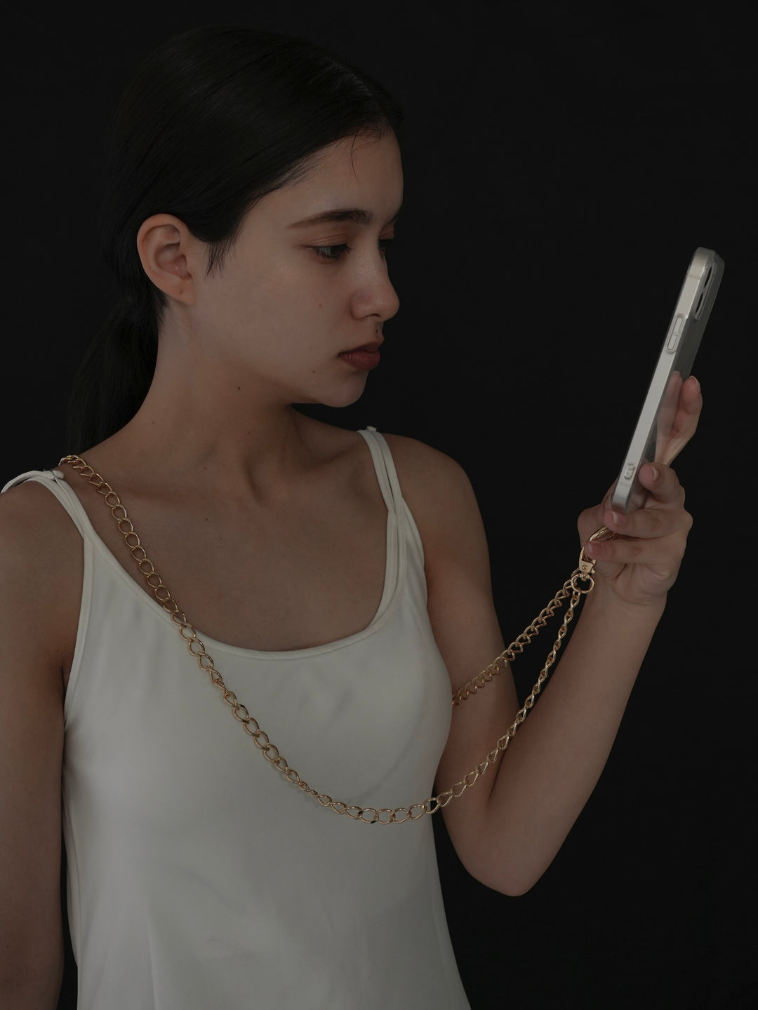 yuna smartphone shoulder - maro -