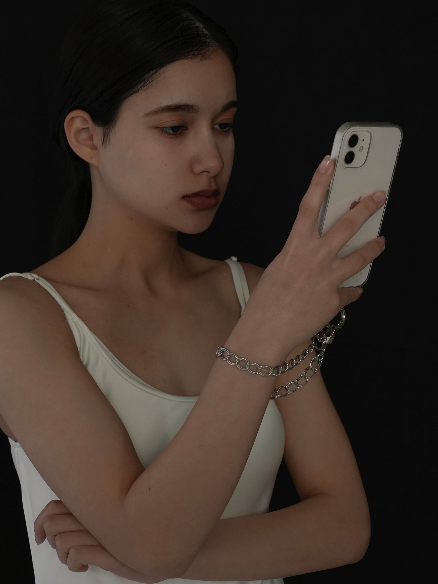 スマホストラップ 大人 おしゃれ チェーン LENERA サイズ感