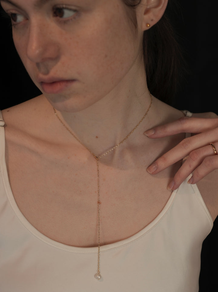 pearl sway necklace - pas -