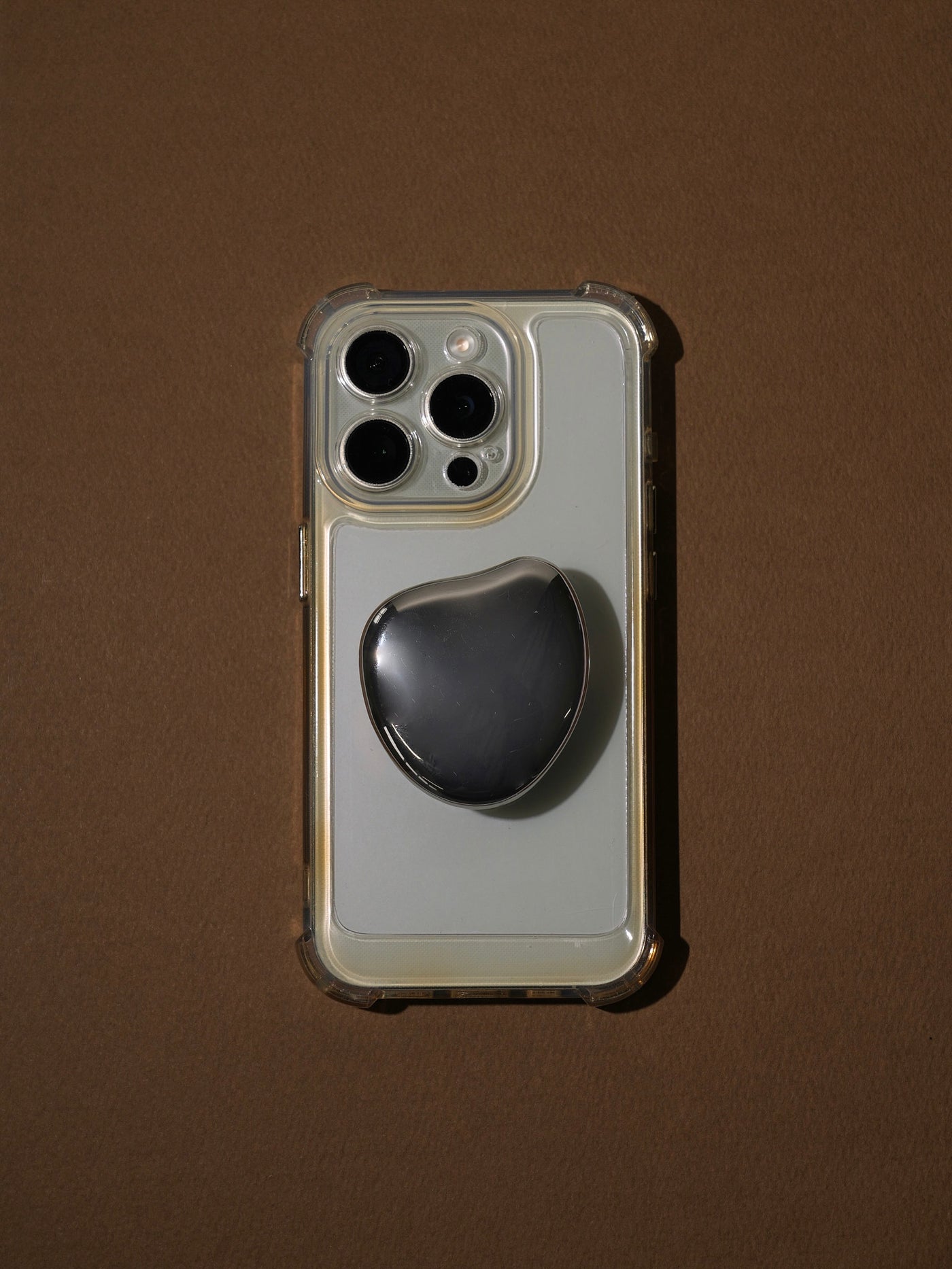 puddle smartphone grip