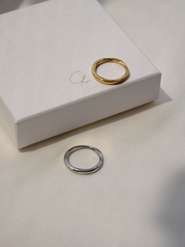 サージカルステンレス リング 金属アレルギー対応 レディース LENERA コーデ例