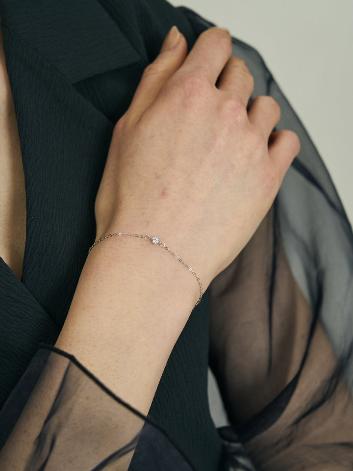 lingering day bracelet