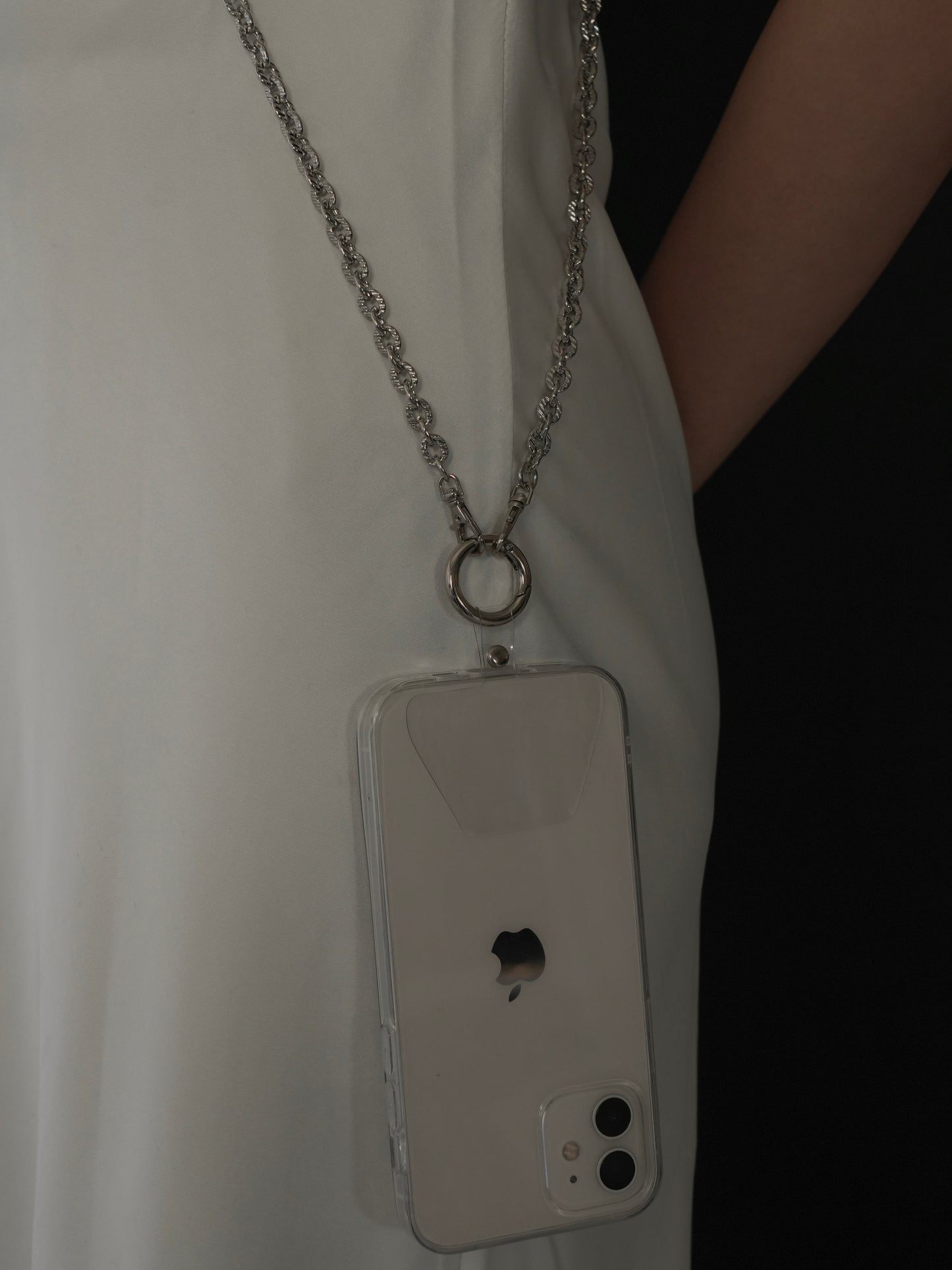 スマホショルダー 大人 おしゃれ チェーン LENERA