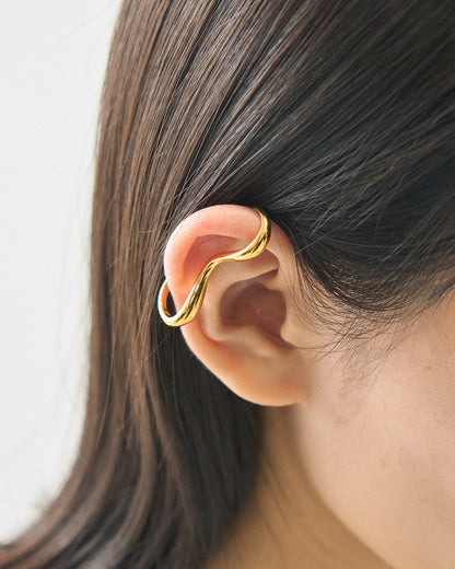 ゴールド イヤーカフ 大人上品 レディース LENERA ディテール