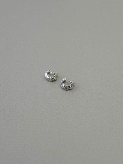 ゴールド ピアス 大人上品 レディース LENERA 素材アップ
