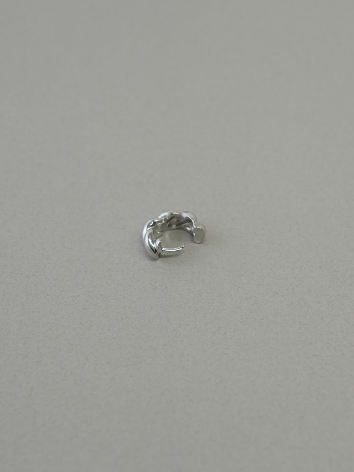 twist hoop pirece
