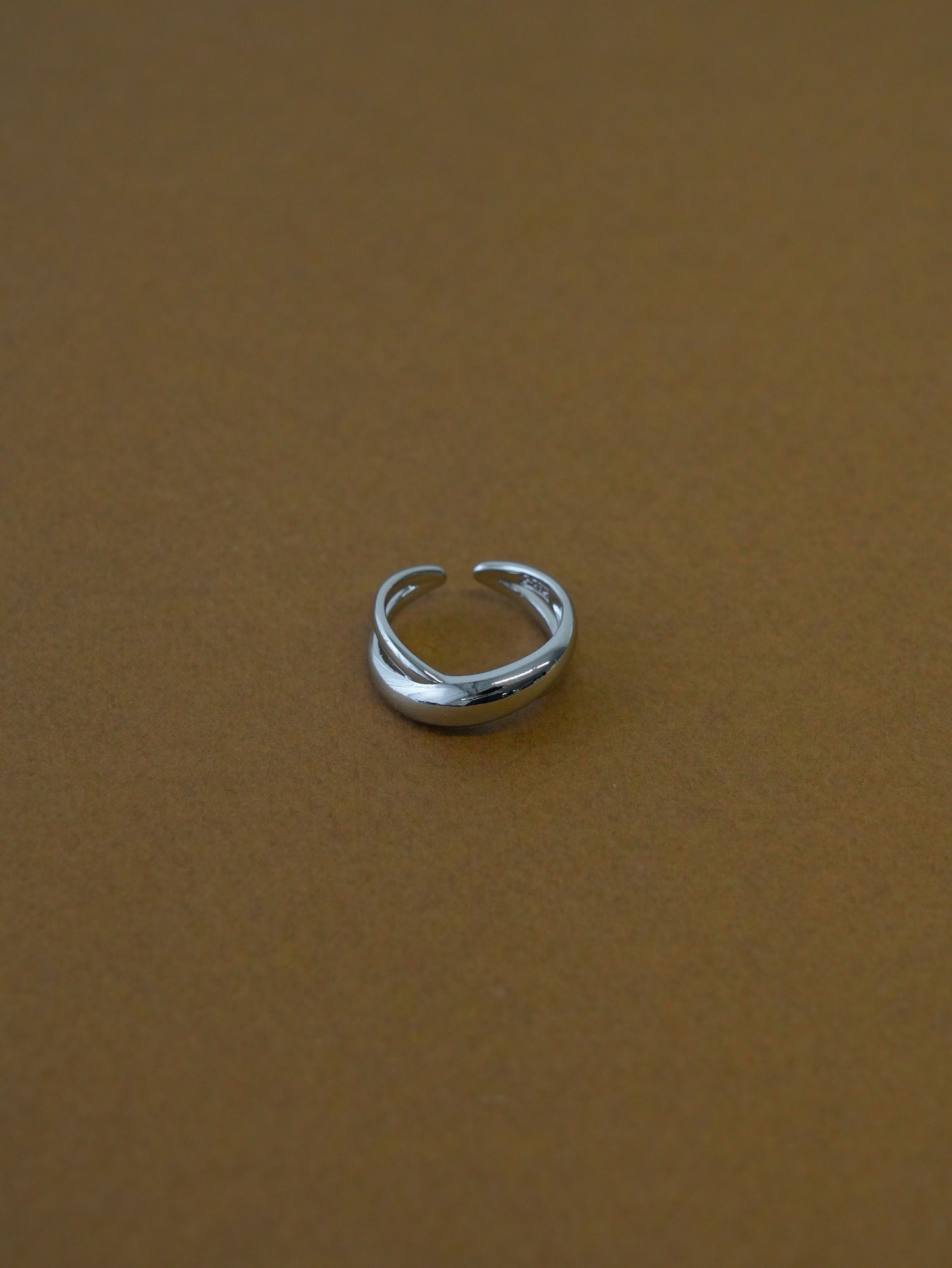 ゴールド リング 大人上品 レディース LENERA カラー