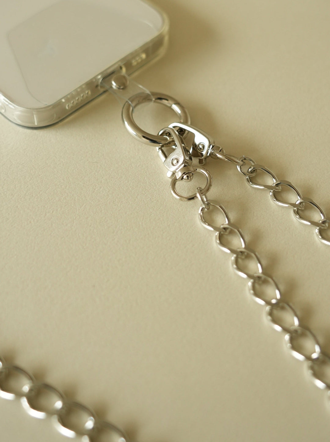 yuna smartphone shoulder - maro -