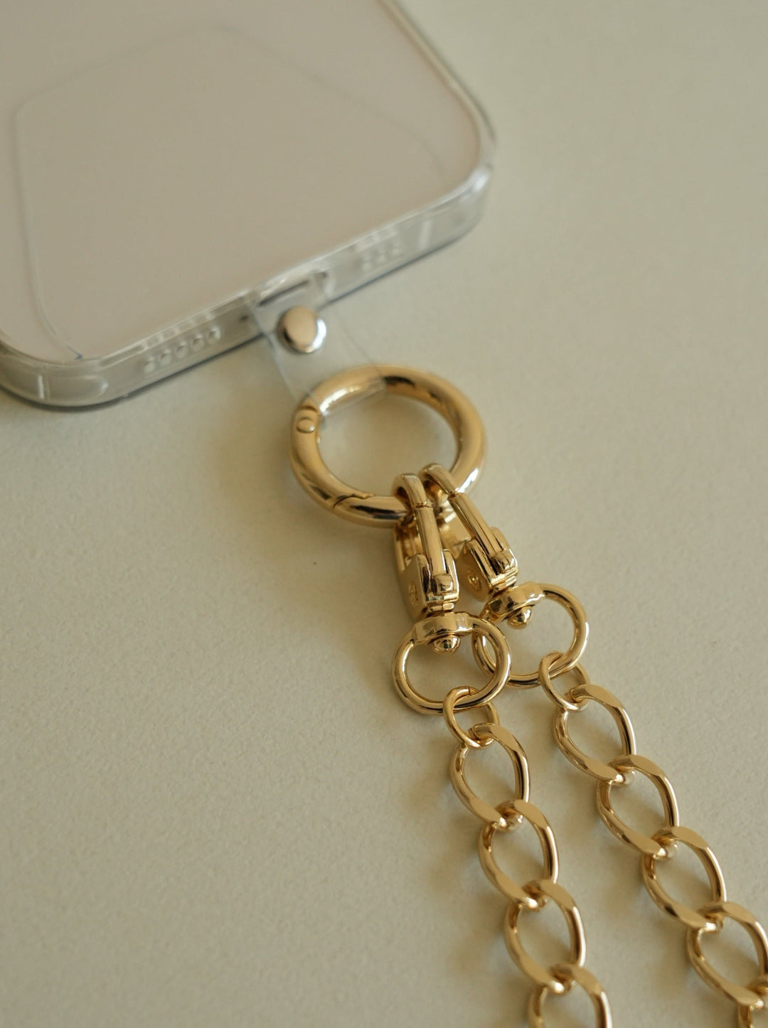 yuna smartphone shoulder - maro -