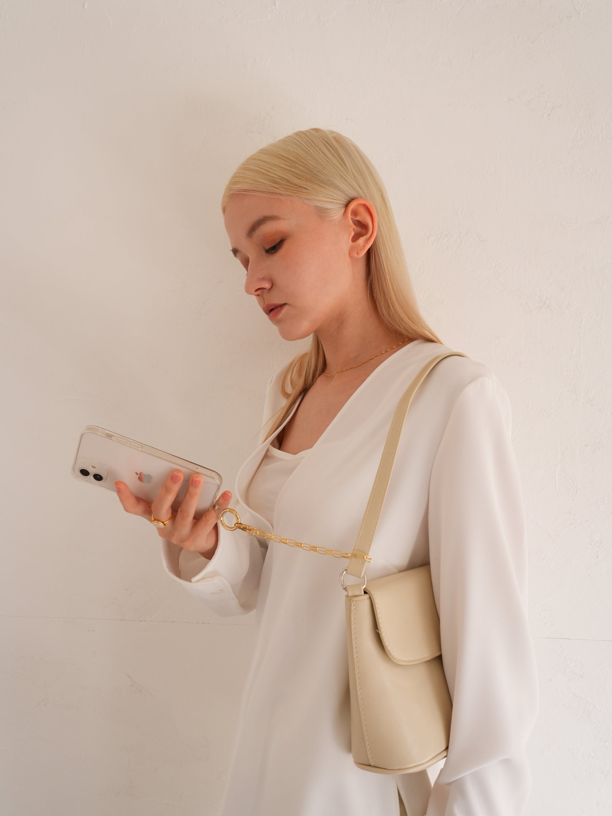 スマホストラップ 大人 おしゃれ チェーン LENERA 素材アップ